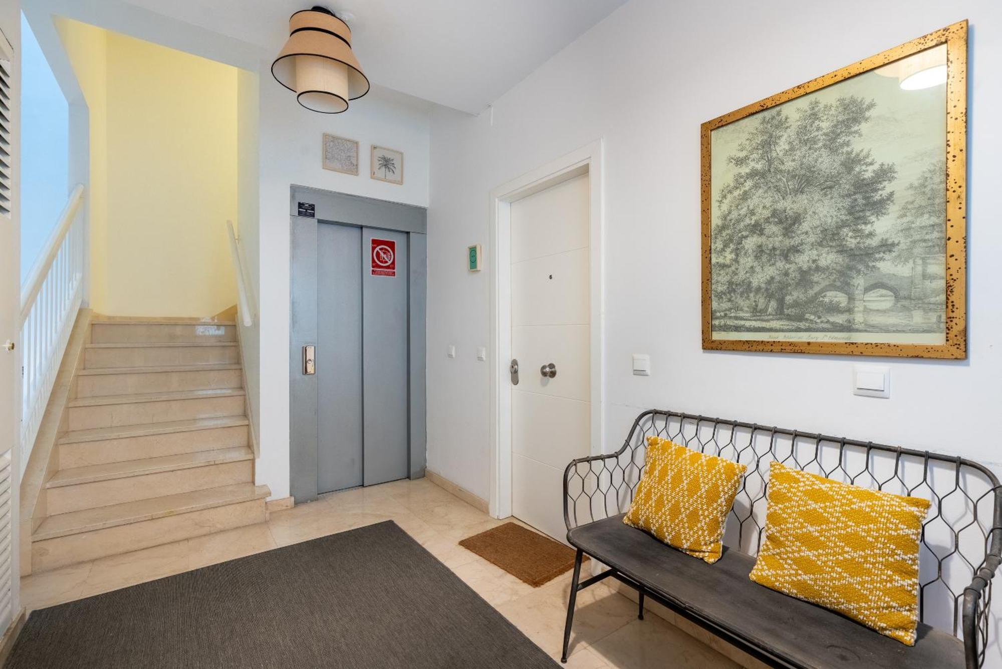 Veoapartment Alhondiga Primero 塞维利亚 外观 照片
